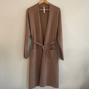 Aritzia Babaton Ty Cardigan